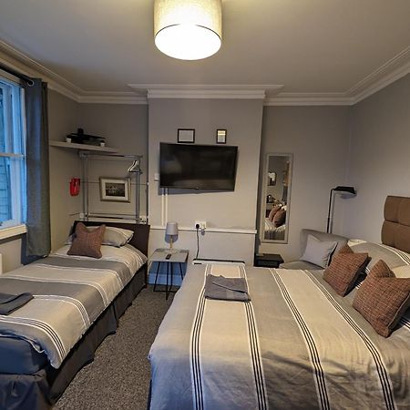 Caversham Lodge Reading Esterno foto